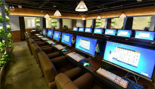 成都網咖裝修設計，這些問題你有考慮嗎？