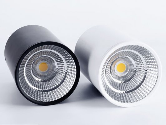 成都辦公室筒燈怎么選擇?裝修時(shí)記住這三點(diǎn)