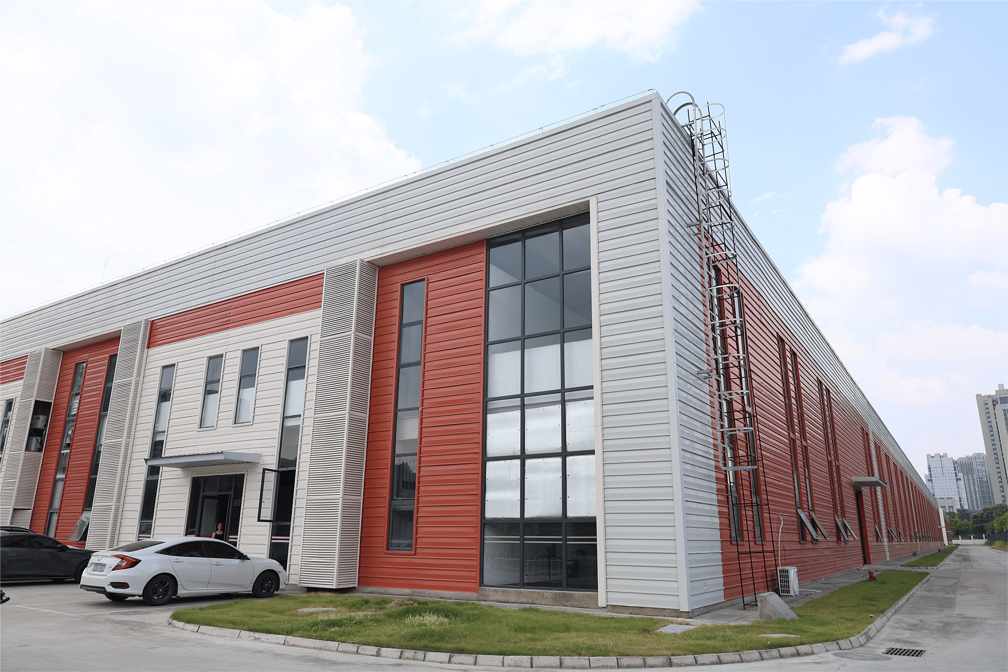 成都廠房重新裝修超過(guò)多少平方需要報(bào)建？