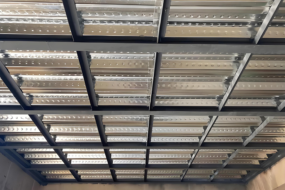 鋼結(jié)構(gòu)隔層